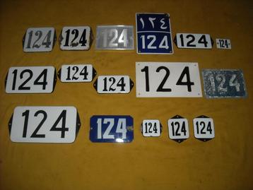 oud emaille huisnummer 124 ook 125 126 127 128 129 130 131 2 beschikbaar voor biedingen