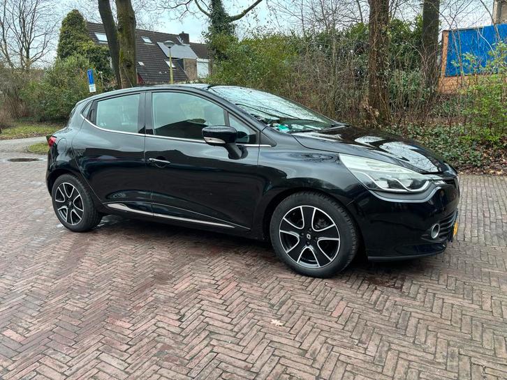 Renault Clio 0.9 TCE 66KW 5-DRS 2014 Zwart, Auto's, Renault, Particulier, Clio, Benzine, A, Hatchback, Handgeschakeld, Origineel Nederlands