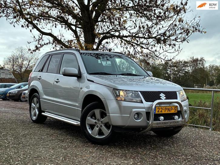 Suzuki Grand Vitara 2.0-16V Exclusive | 4x4 + Keyless-Entry, Auto's, Suzuki, Bedrijf, Te koop, Grand Vitara, 4x4, ABS, Airbags