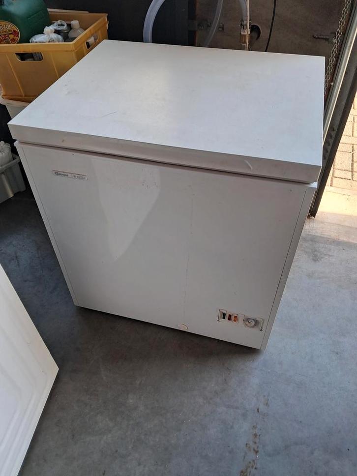 Gram, Deense vrieskist, 3 sterren, Witgoed en Apparatuur, Vriezers en Diepvrieskisten, Gebruikt, Vrijstaand, Vrieskist, 85 tot 120 cm