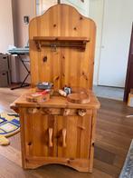 Massief houten speelkeukentje, Kinderen en Baby's, Ophalen, Gebruikt, Meubelstuk of Keukentje