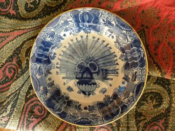 Delft de porceleinen klauw Pauwenbord  beschikbaar voor biedingen