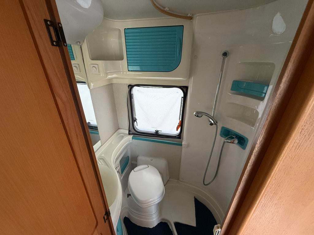 Caravans And Camping Mclouis