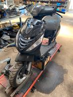 Zip frame met sp voorvork en swingarm op brom VASTE PRIJS!, Fietsen en Brommers, Brommeronderdelen | Scooters, Ophalen, Zo goed als nieuw