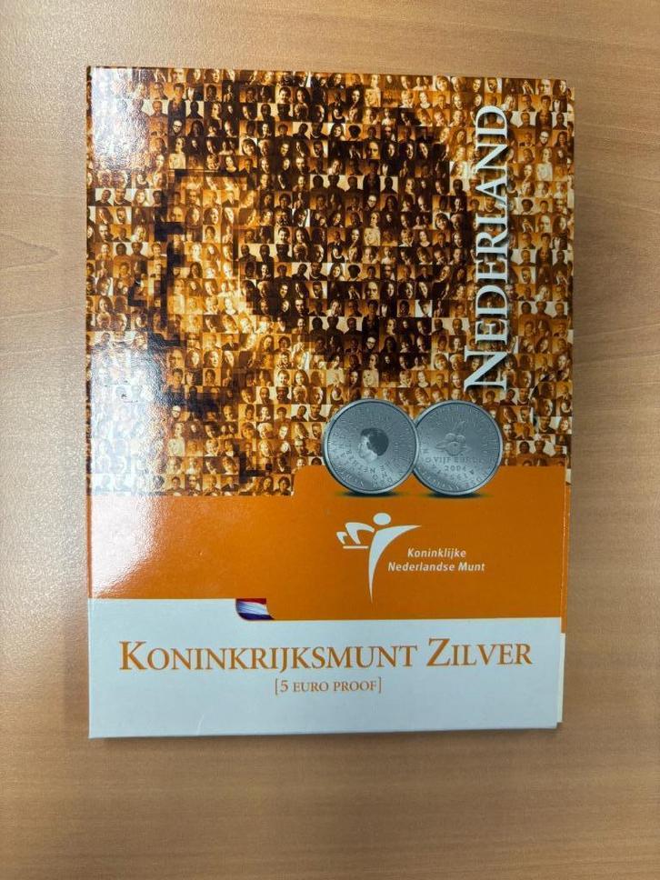 Vijfje proof zilver Europa munt in blister van KNM uit 2004, Postzegels en Munten, Munten | Europa | Euromunten, Losse munt, 5 euro