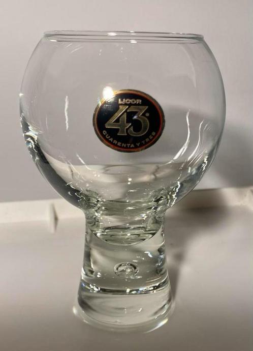 Licor 43 quarantaine y tres glas. H. 12,5 cm., Verzamelen, Glas en Borrelglaasjes, Zo goed als nieuw, Borrel- of Shotglas, Ophalen of Verzenden