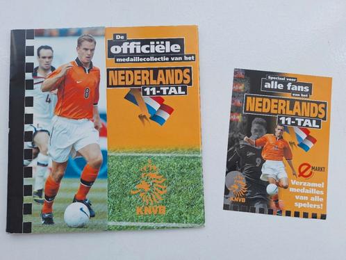 Officiële medaillecollectie van het Nederlands 11-tal 1998, Verzamelen, Sportartikelen en Voetbal, Zo goed als nieuw, Poster, Plaatje of Sticker