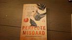 Helen Fields - Perfecte misdaad, Ophalen of Verzenden, Zo goed als nieuw, Helen Fields