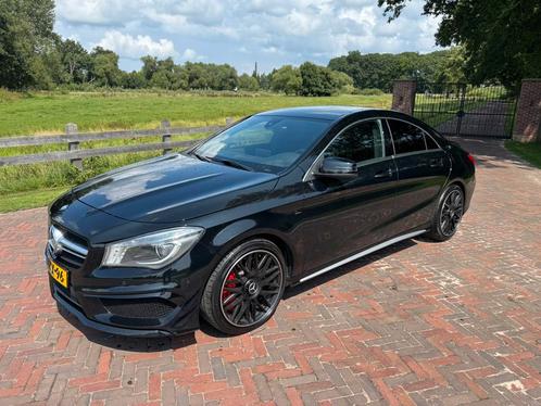 Mercedes-Benz CLA 45 AMG 265KW 4MATIC 7G-DCT 2015 Zwart, Auto's, Mercedes-Benz, Particulier, CLA, 4x4, ABS, Achteruitrijcamera