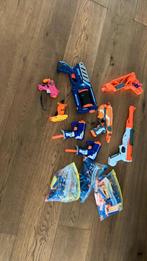 7 nerf pistolen met 1 opzetstuk en veel pijltjes, Ophalen of Verzenden