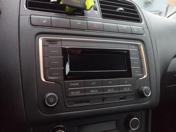 ORIGINEEL VW VOLKSWAGEN RADIO BLUETOOTH USB POLO CADDY T5 T6 beschikbaar voor biedingen