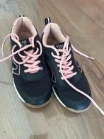 Nette gym / sportschoenen mt 35 meisje, Ophalen of Verzenden, Zo goed als nieuw