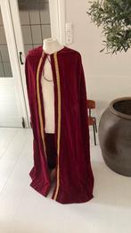 Sinterklaas mantel, Ophalen, Gebruikt