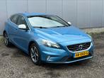 Volvo V40 2.0 D2 120PK R Design 2015 Blauw, Voorwielaandrijving, Euro 5, Zwart, 4 cilinders