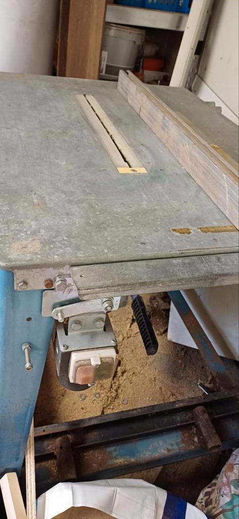 Scheppach TS 315GT Cirkelzaag, Doe-het-zelf en Verbouw, Gereedschap | Zaagmachines, Gebruikt, Cirkelzaag, 1200 watt of meer, 70 mm of meer