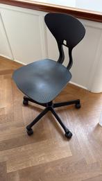 Zwarte bureaustoel met flexibele zitting - gratis!, Huis en Inrichting, Bureaustoelen, Ophalen, Gebruikt, Zwart, Bureaustoel