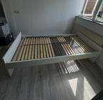 Stevig wit houten bed (geen ikea), Huis en Inrichting, Slaapkamer | Bedden, Ophalen, 90 cm, Eenpersoons, Wit