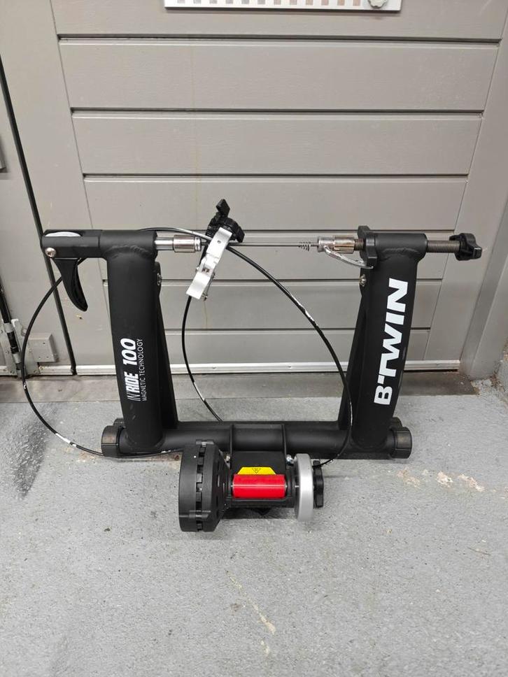 Fietstrainer IN'RIDE 100 B'TWIN, Sport en Fitness, Wielrennen, Gebruikt, Overige typen, Ophalen of Verzenden