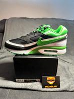 Nike Air Max bw classic rotterdam 44, Kleding | Heren, Schoenen, Ophalen of Verzenden, Nieuw, Overige kleuren, Sneakers of Gympen