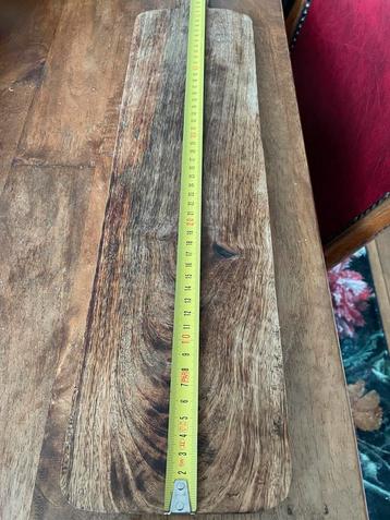 Houten plank - 61,5 x 13 cm beschikbaar voor biedingen