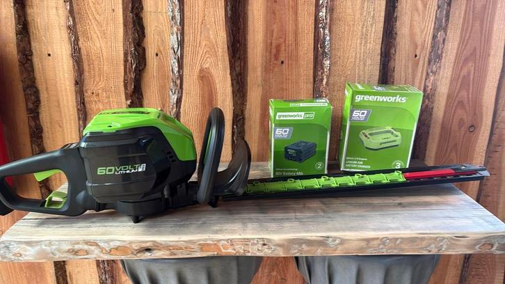 Nieuw 60 VOLT ACCU HEGGENSCHAAR, Tuin en Terras, Heggenscharen, Nieuw, Accu, Ophalen of Verzenden