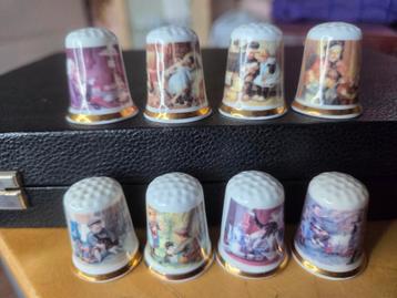 8  Ot en Sien Vingerhoedjes collection porselein beschikbaar voor biedingen