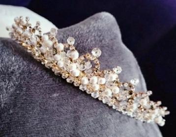 Sieraden Tiara beschikbaar voor biedingen