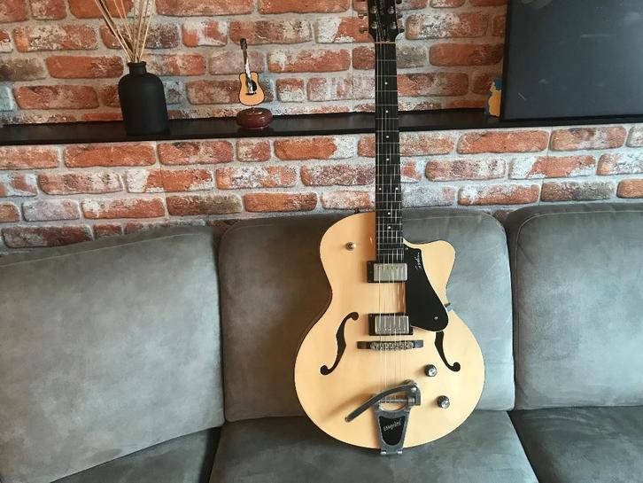 Godin 5th Avenue Uptown Custom Made gitaar, Muziek en Instrumenten, Snaarinstrumenten | Gitaren | Elektrisch, Zo goed als nieuw