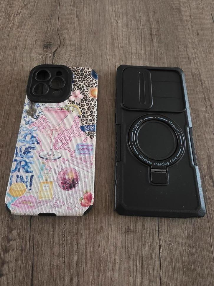 iPhone 15 Pro Max & Samsung S25 Ultra Hoesjes, Telecommunicatie, Mobiele telefoons | Hoesjes en Frontjes | Apple iPhone, Gebruikt