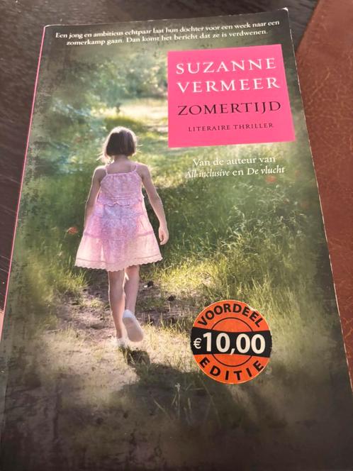 Suzanne Vermeer - Zomertijd, Boeken, Thrillers, Zo goed als nieuw, Nederland, Ophalen of Verzenden