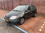 Renault Scénic 1.6 16V 2003 Zwart, Auto's, Renault, Stof, 1225 kg, 4 cilinders, Zwart