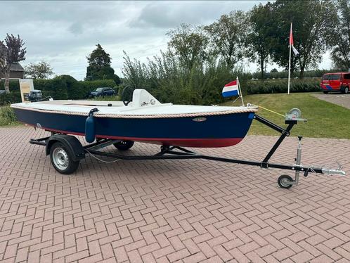Boot 5 meter 8 pk Yamaha inclusief trailer, Watersport en Boten, Vis- en Consoleboten, Gebruikt, Tot 10 pk, 3 tot 6 meter, Benzine