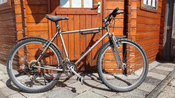 Mountainbike beschikbaar voor biedingen
