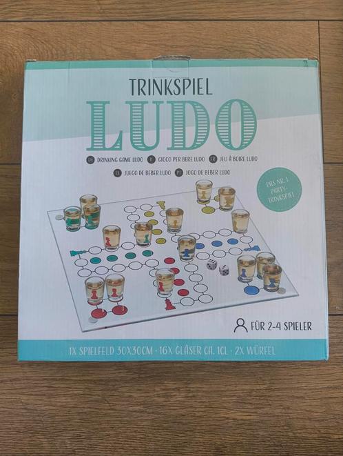 Ludo Drankspel (Mens Erger Je Niet), Hobby en Vrije tijd, Gezelschapsspellen | Bordspellen, Zo goed als nieuw, Ophalen of Verzenden