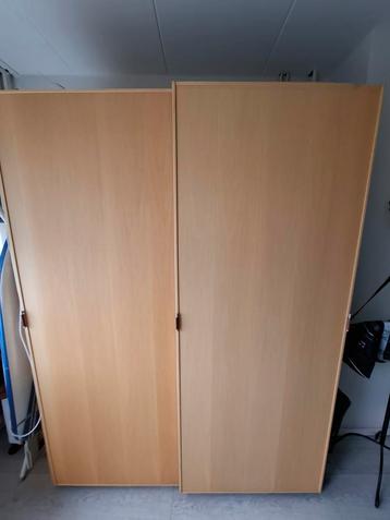 Schuifdeurkast beschikbaar voor biedingen