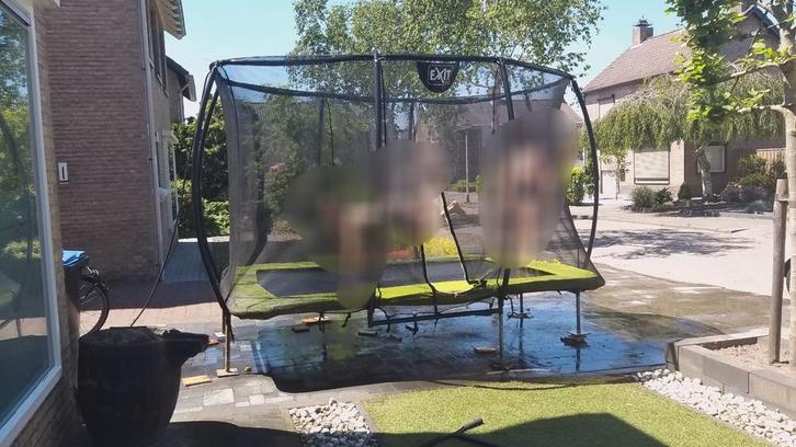 Inground trampoline exit 305x215 cm igs, Kinderen en Baby's, Speelgoed | Buiten | Trampolines, Gebruikt, Ophalen