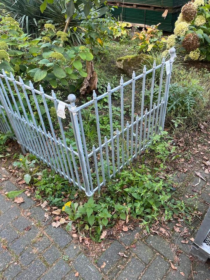 Steekhekwerk – Verzinkt | €10,- per meter, Tuin en Terras, Tuinhekken en Hekwerk, Zo goed als nieuw, Sierhekwerk, IJzer, Ophalen