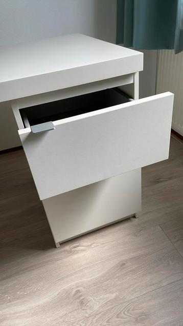 Ikea bureau Malm - afbeelding 2