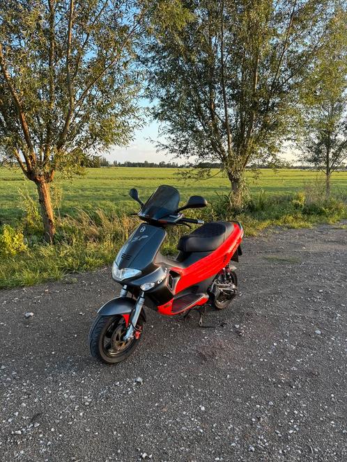Gilera runner 180cc m08 DD A2, Fietsen en Brommers, Scooters | Piaggio, Zo goed als nieuw, Overige modellen, Ophalen