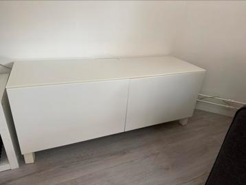 Besta tv-meubel wit incl. Toppaneel(glas)
