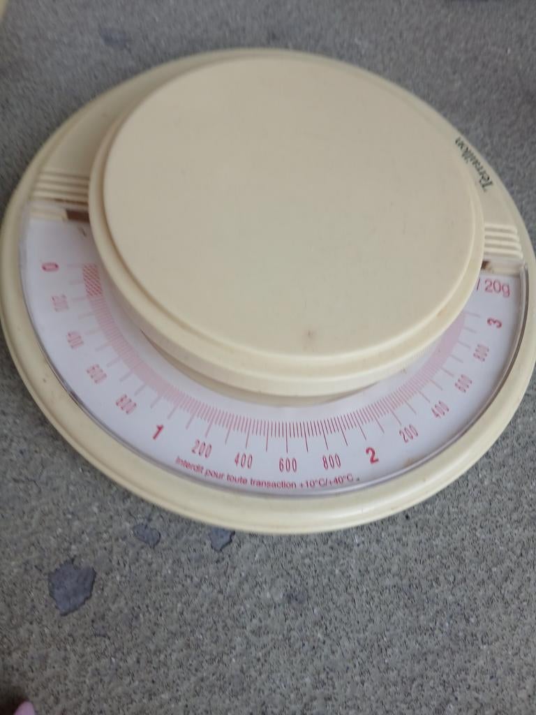 Ouderwetse keuken weegschaal, Witgoed en Apparatuur, Weegschalen, Keukenweegschaal, 1 tot 500 gram, Ophalen of Verzenden, Gebruikt