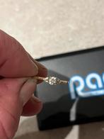 Gouden dames ring, Ophalen of Verzenden, Zo goed als nieuw, 17 tot 18, Dame
