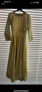 Floor length silk dress, Ophalen of Verzenden, Zo goed als nieuw, Overige typen