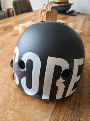 Core helm. Bijna nieuw, maat xs/s beschikbaar voor biedingen