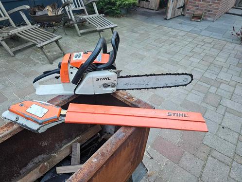 Stihl kettingzaag plus heggenschaar opzet stuk, Tuin en Terras, Hand-tuingereedschap, Overige soorten, Ophalen