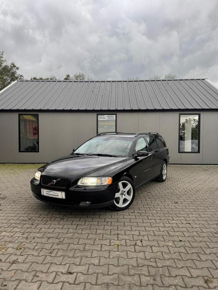 Volvo V70 2.4 D5 240pk Geartronic 2006 Zwart, Auto's, Volvo, Particulier, V70, Airbags, Airconditioning, Alarm, Bluetooth, Boordcomputer