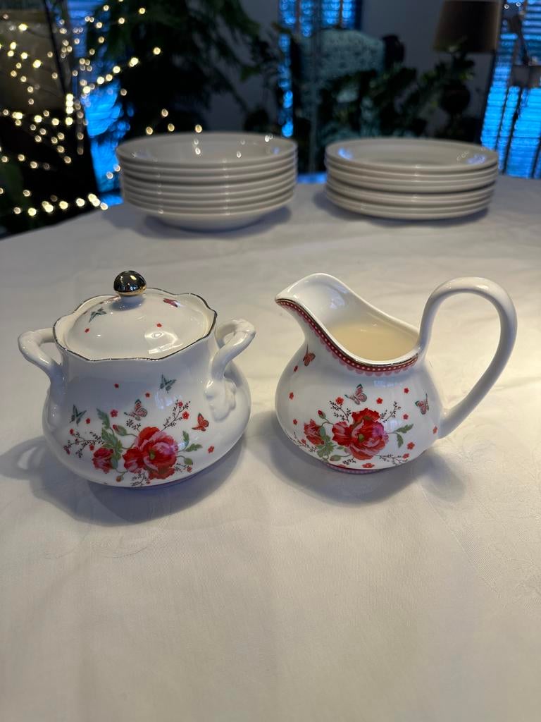 Room Seven Suikerpot & Melkkannetje - Zo Goed Als Nieuw, Huis en Inrichting, Keuken | Servies, Overige typen, Ophalen of Verzenden