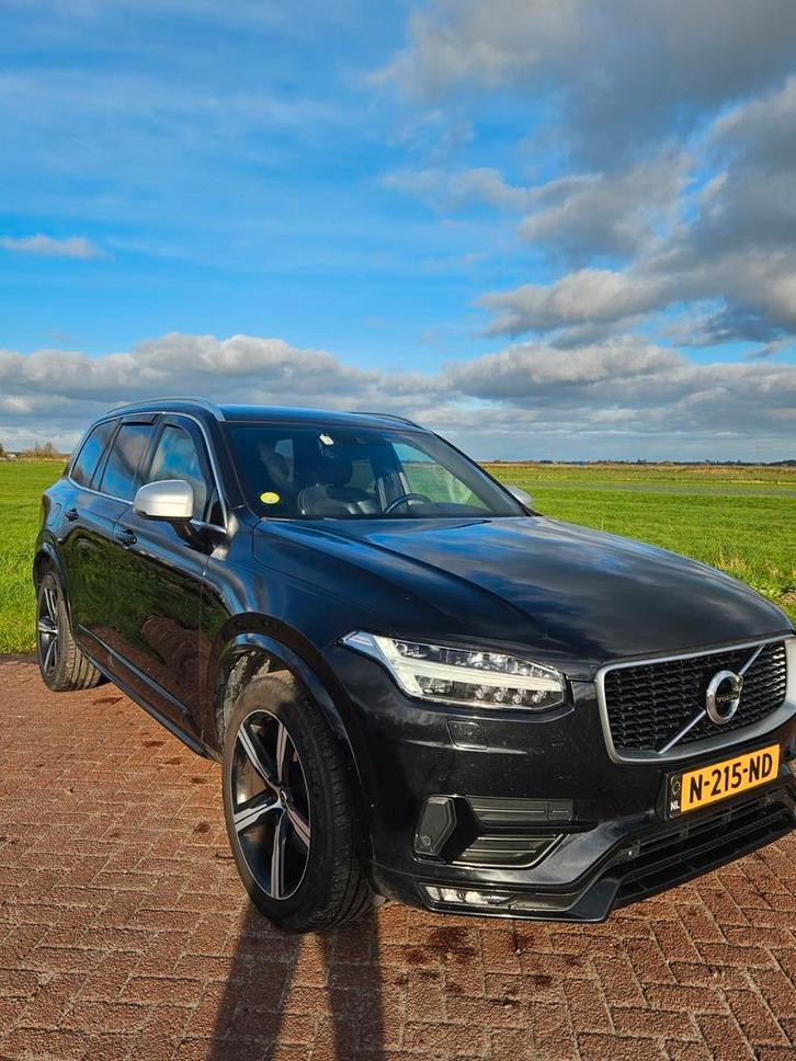 Volvo XC90 2.0 D5 173KW Geartronic AWD 8-ST 2016 Zwart, Auto's, Volvo, Particulier, XC90, 4x4, ABS, Achteruitrijcamera, Adaptieve lichten