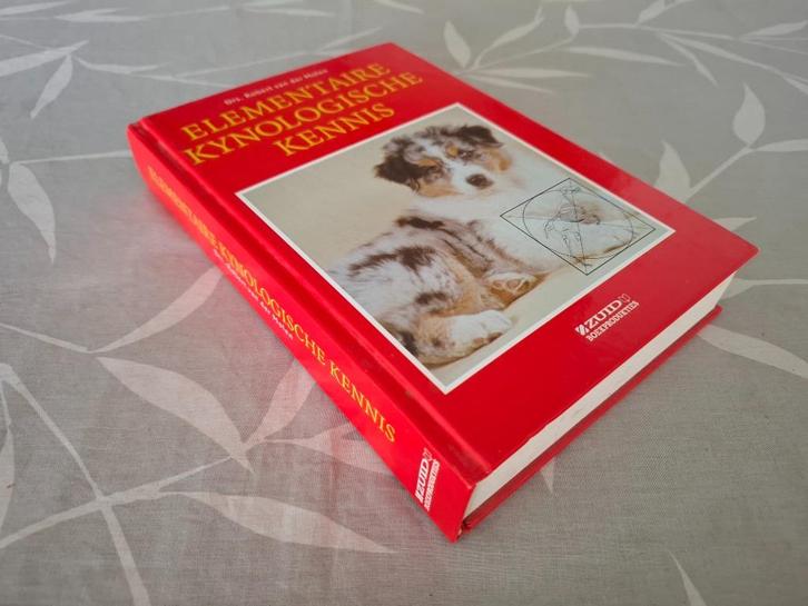 Elementaire KYNOLOGISCHE KENNIS  (2006 - 9e druk), Boeken, Dieren en Huisdieren, Zo goed als nieuw, Honden, Ophalen of Verzenden