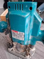 Makita 3620 Bovenfreesmachine met Koffer, Ophalen, Gebruikt, Elektrisch, Makita